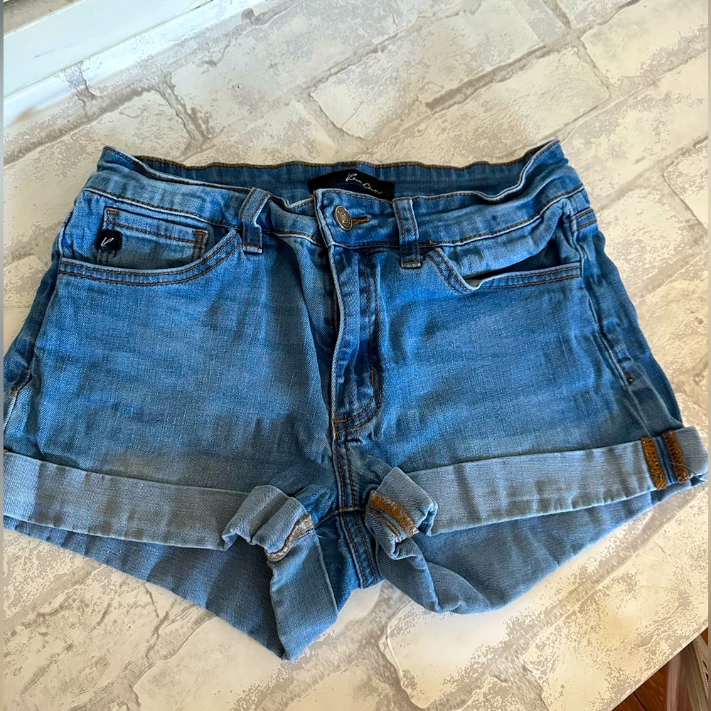 Juniors size 5 Jean Shorts VGUC